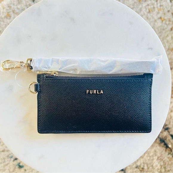 Furla Classic Credit Card Case Black NWT and Box - Picture 2 of 7